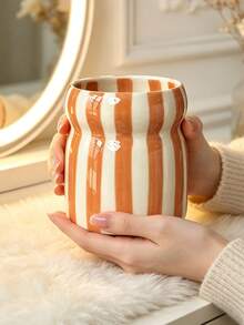 1pc Striped Ceramic Makeup Brush Holder, Cute Wavy Edge Makeup Brush Storage Cup, Multi-Color Vanity Desktop Organizer, Decorative Pen Holder, Home Bathroom Vanity Decor Storage Container - Multicolor - View 17