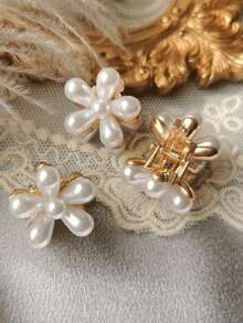8pcs Exquisite Pearl Mini Flower Hair Clips, High-End Alloy Five-Petal Flower Tassel Hair Clips, Elegant Decorative Hair Accessories, Faux Pearl Daisy Tassel Hair Clips. Suitable For Daily Wear, Banquets, Gatherings, Dates, Parties, Photography, Travel, Weddings And Other Occasions. Adds A Vintage And Gentle Elegant, Small And Cute Hair Accessory Items. - White - View 3