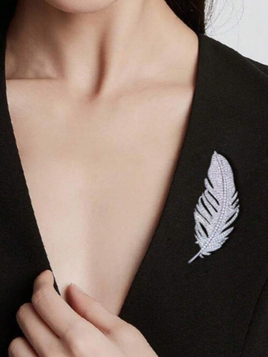1pc New Style Elegant Zirconia Feather Brooch, Women's Suit & Cheongsam Lapel Pin Accessory, High-End Personalized Feather Brooch - Multicolor - View 1