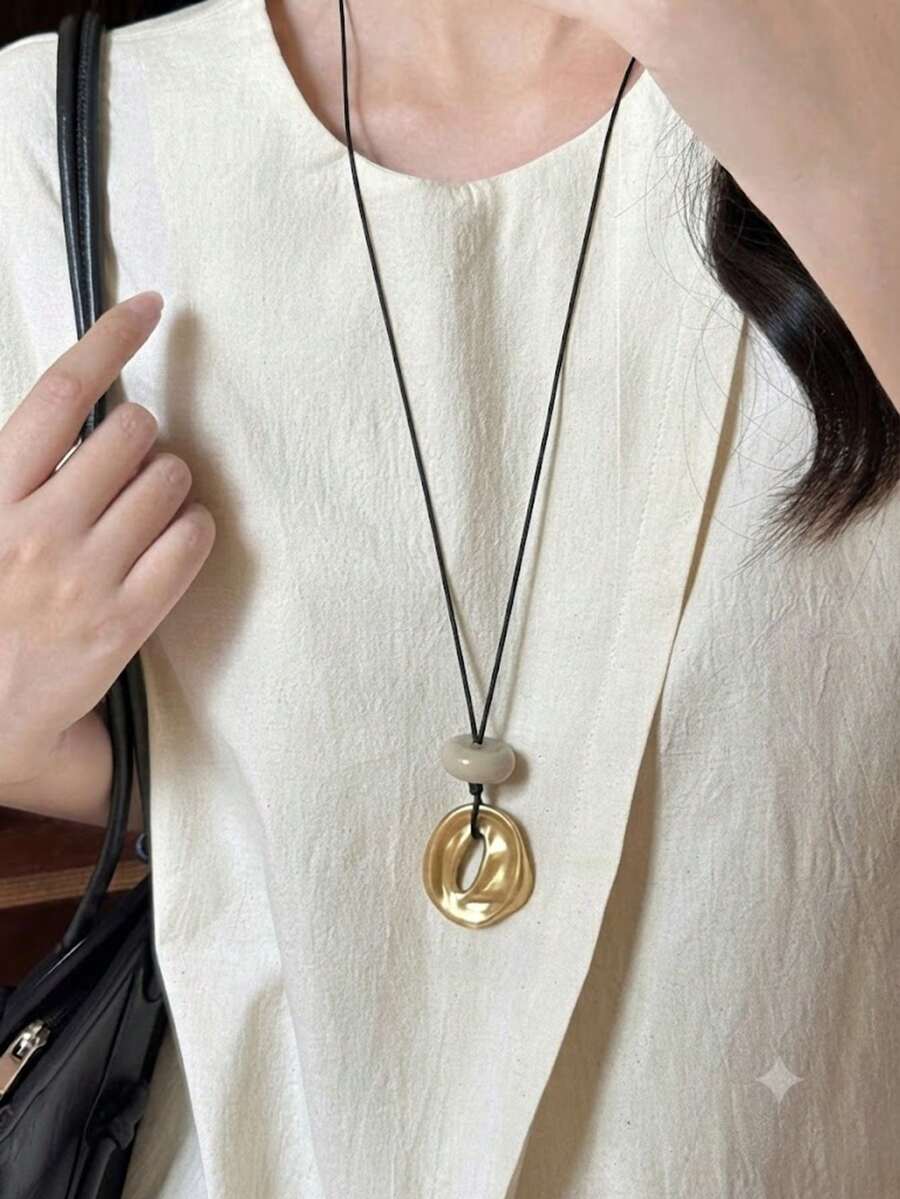 1 buah Kalung Liontin Asimetris Geometris Minimalis, Kalung Panjang Elegan, Serbaguna, dan Dapat Diatur, Hadiah Terbaik untuk Pacar, Teman, Ibu