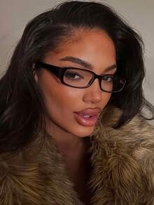 1 Pair Small Square Frame Vintage Versatile Clear Lens Glasses, Full Frame Personalized Transparent Glasses, Suitable For Travel, Vacation, Daily Wear And Decoration - Black Frame With Transparent - View 4