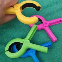 1-8 Colorful Beach Towel Clips, Plastic Clothes Clips, Windproof Beach Towel Clips, Strong Spring Clips, Towel And Sock Clips, Suitable For Home And Travel Use, Essential For Cruise Ships, Pool Accessories, Camping Car, Essential Beach Items - Multicolor - View 6