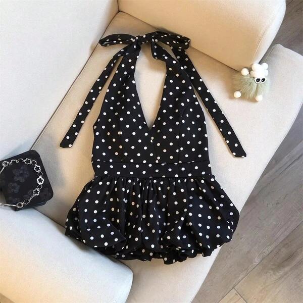 estilo "hot girl" para mujer: top sin mangas con cuello halter y escote en V, estampado de lunares, ropa de verano, top sexy sin espalda con cintura ajustada y falda con dobladillo floral.