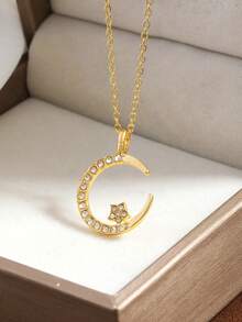 A Sparkling Exquisite Moon Eid Pendant Necklace With Micro-Inlaid Rhinestone Design, Minimalist, Elegant, Cute, Suitable For Daily Wear. Clavicle Chain Accessory, Also Wearable During Ramadan. - Gold - View 5
