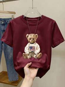 Camiseta Feminina Estampa Urso Com Suéter Americano, Gola Redonda, Manga Curta E Casual Para Primavera E Verão, Tamanho Padrão - bordô - Visão 2
