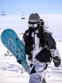 1件中性滑雪外套/大衣，冬季連帽夾克附腋下通風拉鍊與防遺失拉鍊口袋，男士單板滑雪上衣，適合戶外運動與冬季滑雪，強化結構功能性滑雪裝備，雪上用品 - 黑與白 - 查看 4