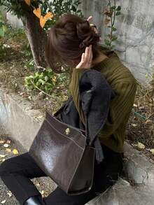 Vintage Olive Green Round Neck Ribbed Knit Sweater, Vertical Thick Rib Texture With Delicate Fuzzy Feel, Soft And Thick. Short Cropped Fit, Loose Drop Shoulder Lazy Casual Style, Vintage Color Tone With Full Atmosphere, Simple And Textured For Daily Wear. New Autumn/Winter - Dark Green - View 5