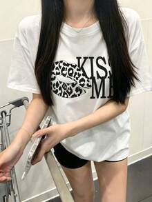 Women's Round Neck Short Sleeve T-Shirt, Summer New Leopard Print Lips & Letter Graphic, Fashion Casual Versatile Loose Top White - White - View 9