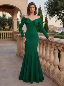 Elegant Magenta Satin Off-Shoulder Long Sleeve Mermaid Fitted Maxi Dress – Formal Wedding Party For Women - Green - View 1