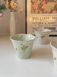 3pcs 130ml Vintage Lily Of The Valley Ceramic Tea Cups, Hand-Painted Hand-Held Ruffled Small Tea Cups, Casual Cups, Afternoon Tea Cups, Suitable For Hosting Guests, Small Capacity Coffee Cups, Home Cups, Restaurant Hand-Held Cups - Lily Of the Valley - View 5
