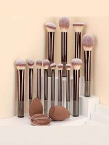 15pcs Makeup Brush Set, Including Powder Brush, Blush Brush, Highlighter Brush, Eyeshadow Brush, Mascara Brush, Eyeliner Powder, Round Powder Puff, Triangular Powder Puff, Makeup Tools - Coffee Brown - View 1