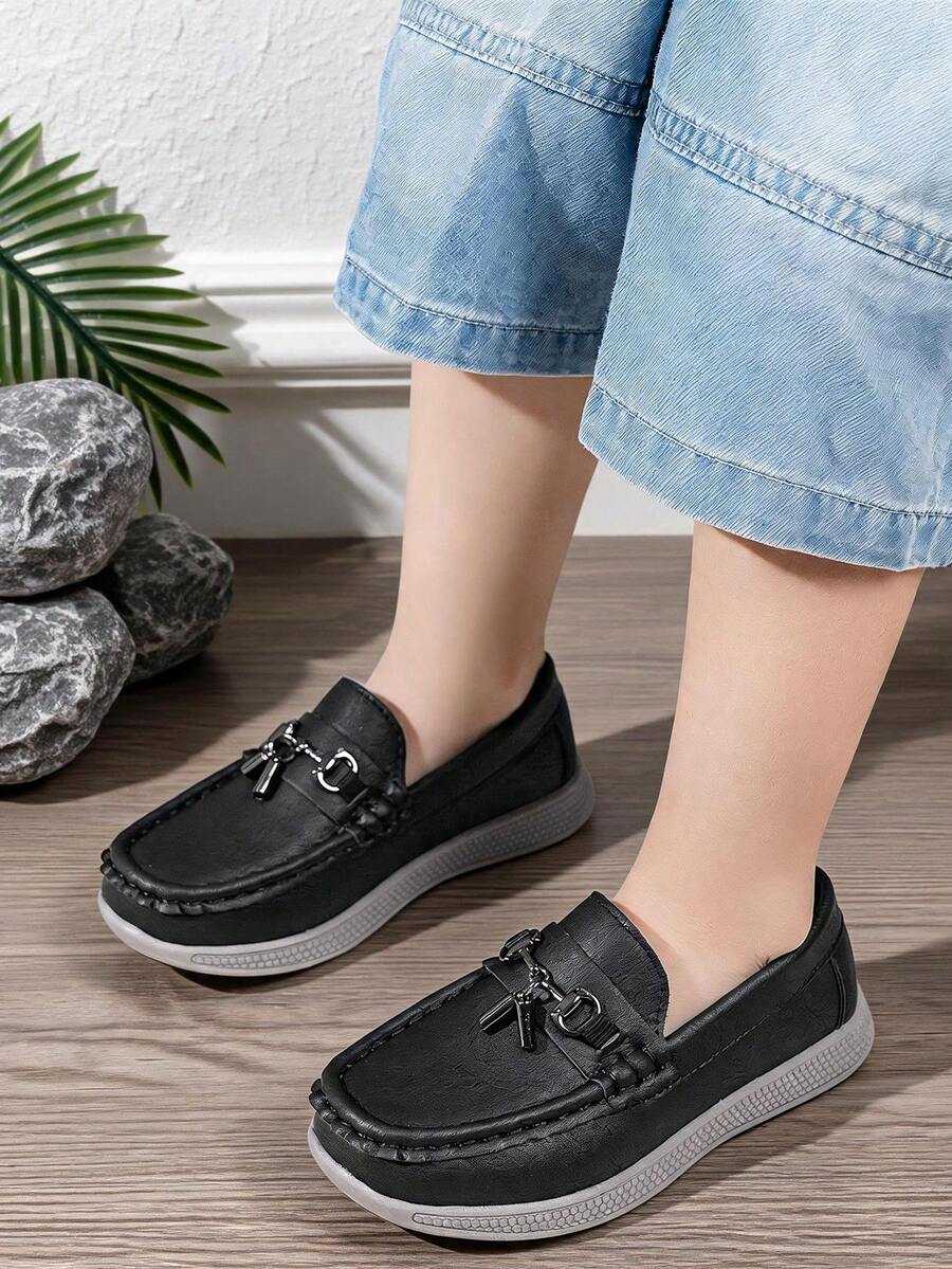 Sepatu Slip-On Kasual Gaya Korea Anak-Anak Terbaru 2026, Ringan, Serbaguna, Sol Kacang Anti Selip - Hitam - View 1