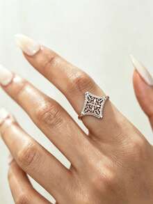 1 Pc Fashion Hollow Flower Rings For Women Men Gold Color Stainless Steel Geometric Ring Aesthetic Wedding Jewelry Couple Gift - Multicolor - View 3