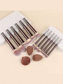 15pcs Makeup Brush Set, Including Powder Brush, Blush Brush, Highlighter Brush, Eyeshadow Brush, Mascara Brush, Eyeliner Powder, Round Powder Puff, Triangular Powder Puff, Makeup Tools - Coffee Brown - View 3