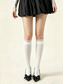 1 Pair Women's Lolita Lace Over-The-Knee Socks, Spring/Summer White Sweet Japanese Sexy Style Calf Socks - Multicolor - View 3