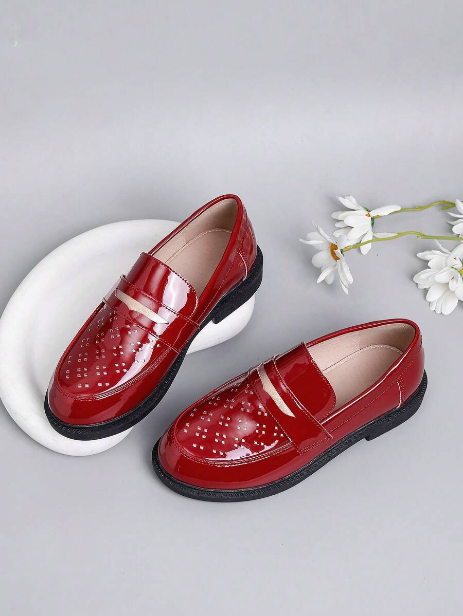 Girls' Fashionable School-Style Leather Shoes For Spring And Autumn - Burgundy - View 1