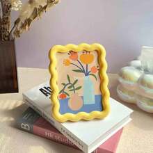 1pc Cute Bow Wavy Photo Frame, Aesthetic Floral Art Desktop Decor Frame, Soft Macaron Color Cloud-Shaped Photo Holder, Bohemian Style Home Office Desk Ornament, Bedroom Living Room Dorm Room Decoration Accessory, Ideal Gift For Girls And Women - Cute Bow Photo Frame - View 5