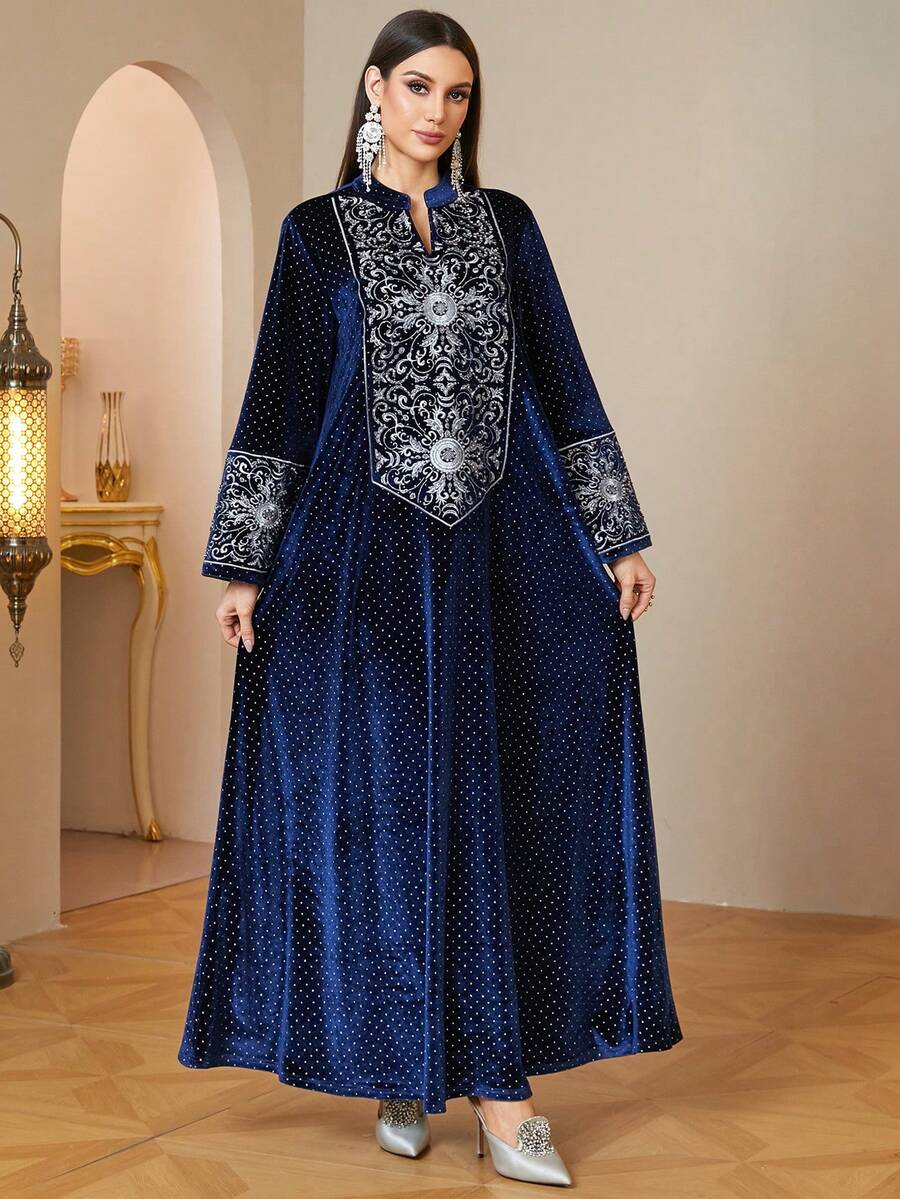 Autumn/Winter Warm Navy Blue Velvet Abaya, Silver Embroidery Rhinestone Stand Collar Long Kaftan Dress, Suitable For Eid Party, Wedding Occasions