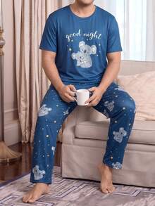 Plus Size Men's Blue Koala Print Pajama Set, Summer Short Sleeve T-Shirt + Star Print Long Pants, Loose Casual Loungewear - Blue - View 1