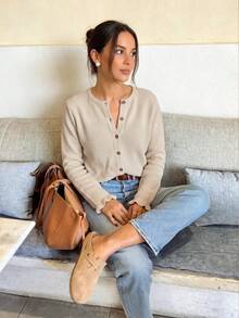 OxyCloset Women's Sweater-An Apricot-Colored Wool Top Featuring Ruffle Details, Perfect For The Autumn / Winter Seasons. Simple, Elegant, Versatile. - Apricot - View 5