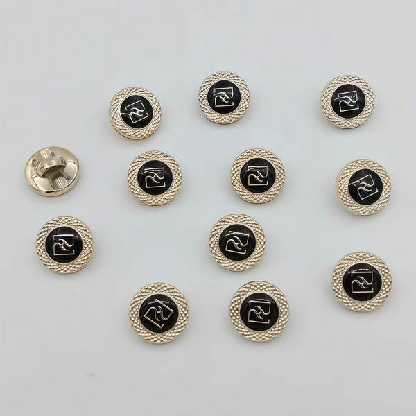 20pcs/1.5cm Fashion Personalized Minimalist Round Black & Gold Geometric Pattern Plastic Buttons, Luxury Vintage Gold Base Buttons, European & American Style High-End Elegant Versatile Gold-Edged Buttons, High-Quality Buttons For Handmade Sewing, DIY Clothing, Bags, Hats, Coats, Sweaters, Pants, Shirts Decoration