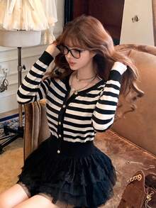 Women's Slim Fit Short Knit Cardigan Top, Striped Sweater, Casual Versatile Jacket For Autumn/Winter Fall - Black and White Stripes - View 3
