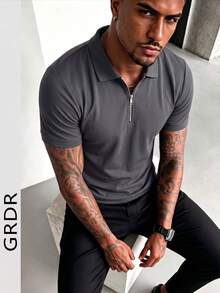 Camiseta casual versátil de manga corta con diseño de cremallera de unicolor para hombres GRDR - Gris Oscuro - Ver 3