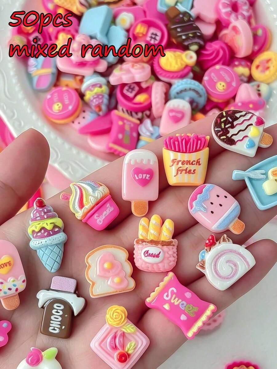 50 pezzi Charms 3D per arte di unghie a forma di torta dolce, mix di dessert rosa e caramelle in resina con strass, decorazioni kawaii carine per unghie, accessori fai-da-te per manicure, stile casuale