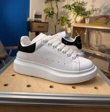 White MQ Platform Sneakers With Black Heel Insert – Unisex Oversized Sneakers - 經典黑磚尾 - 查看 4
