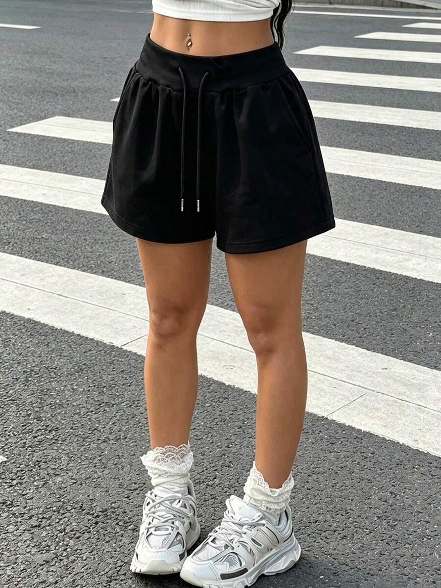 1件女款高腰短褲，附彈性腰帶與側口袋，舒適休閒運動短褲，適合戶外活動，黑色夏季風格 - 黑色 - 查看 1
