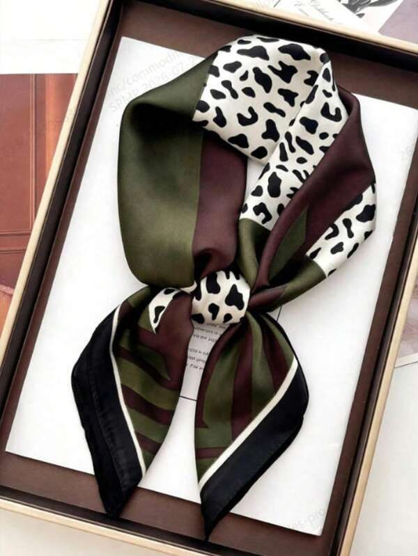 1pc Imitated Silk Printed Square Scarf, Women Bandana Headband, Necktie For Daily Use Bandana,Hair Band,Head Band Ideal For Dressing Up Your Look
