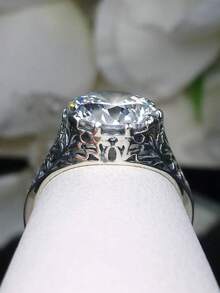 1pc Bohemian Style Silver Hollow Ring, With Vintage Hollow Pattern And Classic Distressed Effect. Suitable For Daily Wear, Holidays, Parties And Other Occasions, A Versatile Fashion Item For Women. No Packaging Box Included. - Silver - View 4