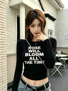 1件女款純色長袖T恤，字母印花，修身短版上衣 - 黑色 - 查看 2