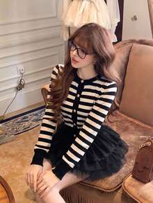 Women's Slim Fit Short Knit Cardigan Top, Striped Sweater, Casual Versatile Jacket For Autumn/Winter Fall - Black and White Stripes - View 2