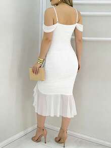 ChicMe 女款露肩網紗洋裝，仿珍珠肩帶百褶修身洋裝，荷葉邊開衩性感晚宴派對婚禮賓客洋裝，白色秋季款 - 白色 - 查看 4
