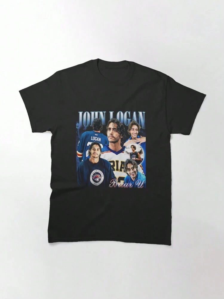 off campus Camiseta con Collage de Retratos John Logan Estilo Vintage Universitario, Diseño streetwear Retro, 100% Algodón, Cuello Redondo, Camiseta Unisex de Verano - Negro - Ver 1