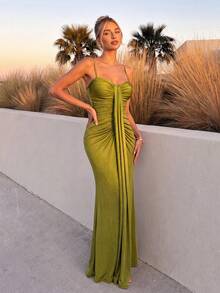 Women's Olive Green Maxi Dress Sleeveless Spaghetti Strap Sweetheart Neck Ruched Bodycon Evening Party Gown - Green - View 4