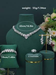 5pcs V-Shaped Design Green Cubic Zirconia Inlaid Jewelry Set, Luxury Exquisite Series Including Necklace, Bracelet, Earrings, Ring, Suitable For Women's Daily Wear, Party, Banquet, Wedding, Friend Gift (Gift Box Packaging) - V-neck Design - View 3