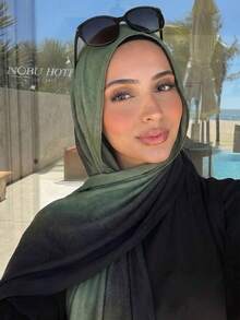 1pc Women's Bohemian Style Watercolor Print Headscarf/Scarf, Suitable For Outdoor And Daily Wear, Can Be Used As A Sun Protection Accessory - Black-green Gradient - View 4