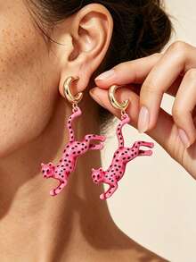 1 Pair Fashionable Exquisite Creative Pink Leopard Climbing Tiger Ear Drop Earrings, Elegant Sweet Cool Women's Style For Party, Daily Wear And Outings - Sweet & Edgy Animal Earring - View 10