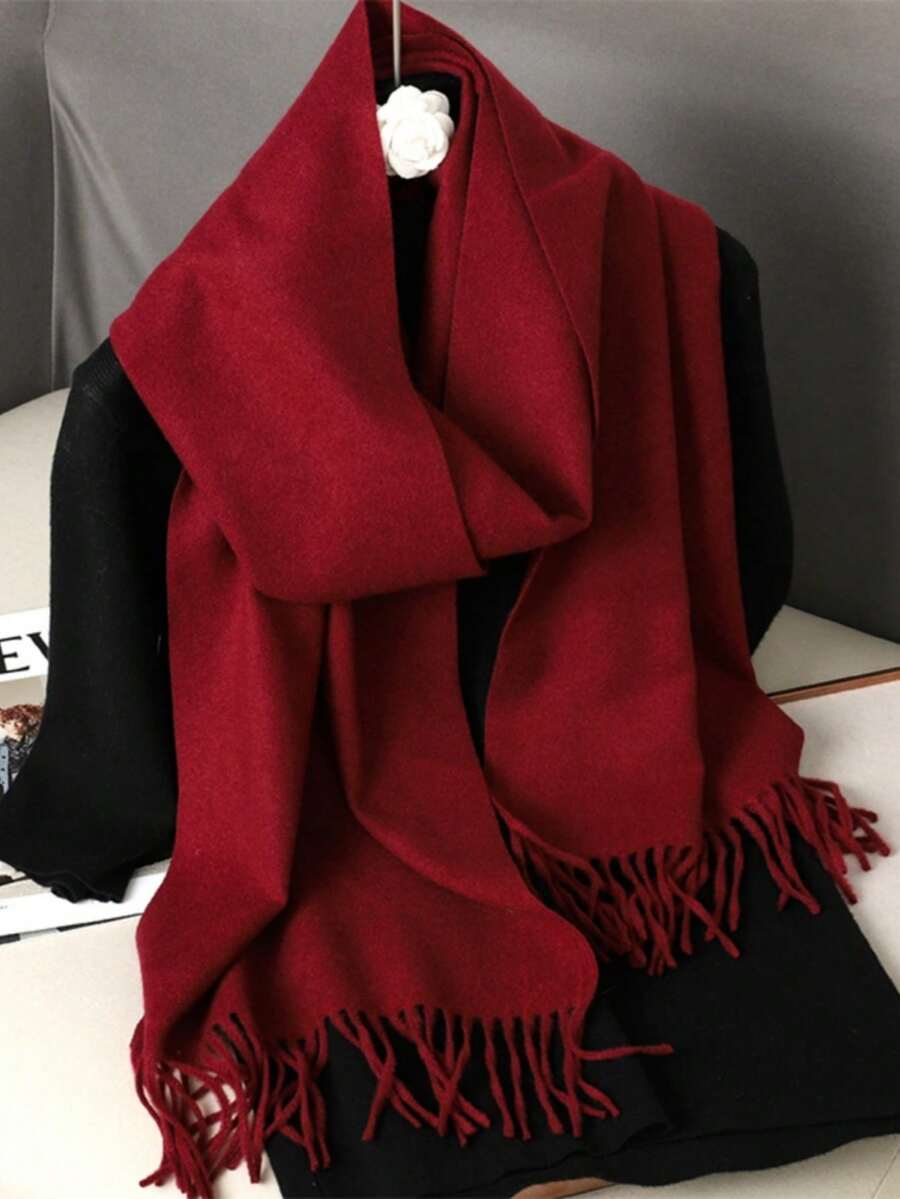 1件女款極簡主義酒紅色純色常規款仿羊絨披肩圍巾，帕什米納流蘇圍巾，秋季裝飾，適合季節過渡，學院風，日常穿搭，防風保暖，紅色聖誕慶祝，新年禮物