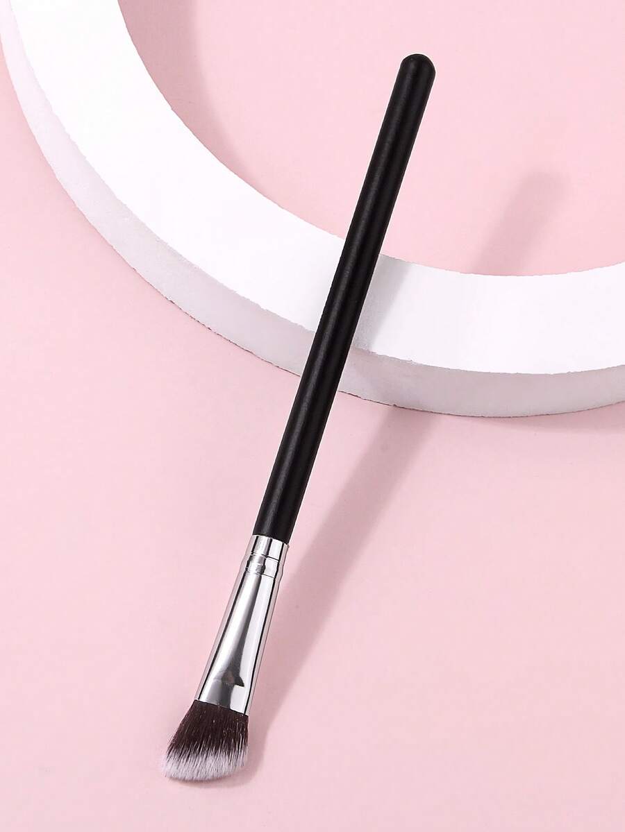 Contour Makeup Brush,Precision Sculpting Brush For Nose Shadow, Side Nose Shading & Bridge Highlight
