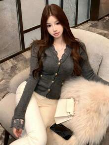 Cardigan Wanita Motif Renda Patchwork Kasual Serbaguna untuk Pemakaian Sehari-hari - Dark Grey - View 2