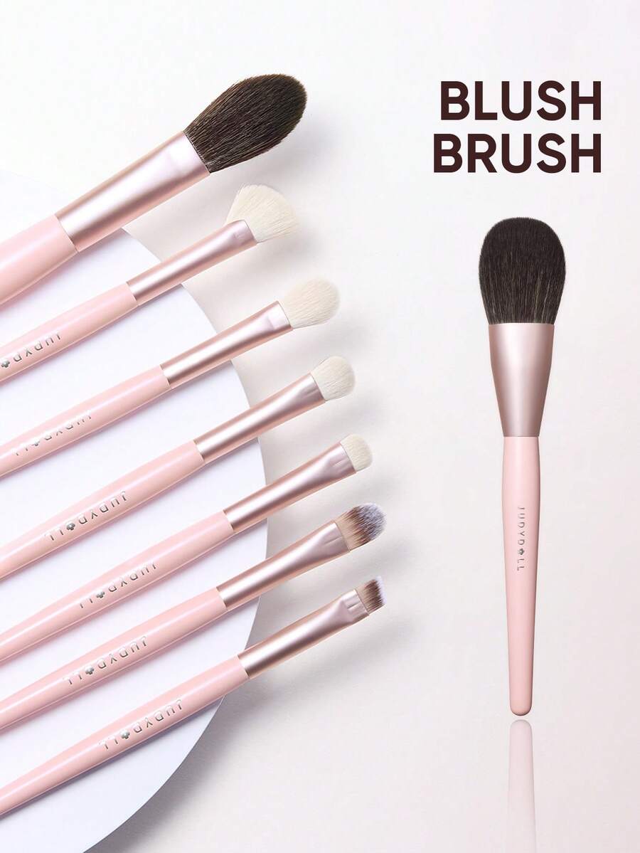 JUDYDOLL 化妝刷組 柔軟刷毛 蓬鬆便攜化妝工具 - c Blush Brush - 查看 1