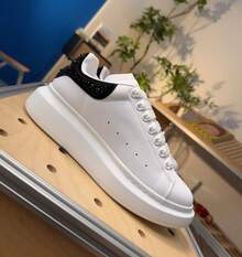 White MQ Platform Sneakers With Black Heel Insert – Unisex Oversized Sneakers - 經典黑磚尾 - 查看 3