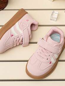 Back To School Heart Design Student Sneakers, Comfortable Fashionable Breathable Lightweight Sports Shoes - Pink - View 3