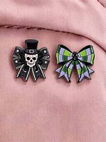 2pcs/Set Dark Gothic Skull Bow Brooch, Fashionable Decorative Pin For Women's Bags And Clothing, Ideal Halloween Gift - Multi-color B - View 3