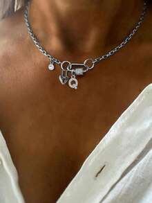 1件裝銀色奢華A-Z字母項鍊，獨特鎖頭吊墜搭配白色鑽石字母鏈，不鏽鋼材質，女性日常上班裝飾 - 銀色 - 查看 20