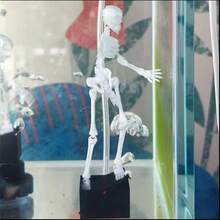 1pc Funny Aquarium Decoration - Dancing Joint Skeleton Figurine (Air Pump Required), Halloween Themed Aquarium Decor, Eye-Catching Aquarium Short Video Decoration (No Electricity Required) - A - View 9
