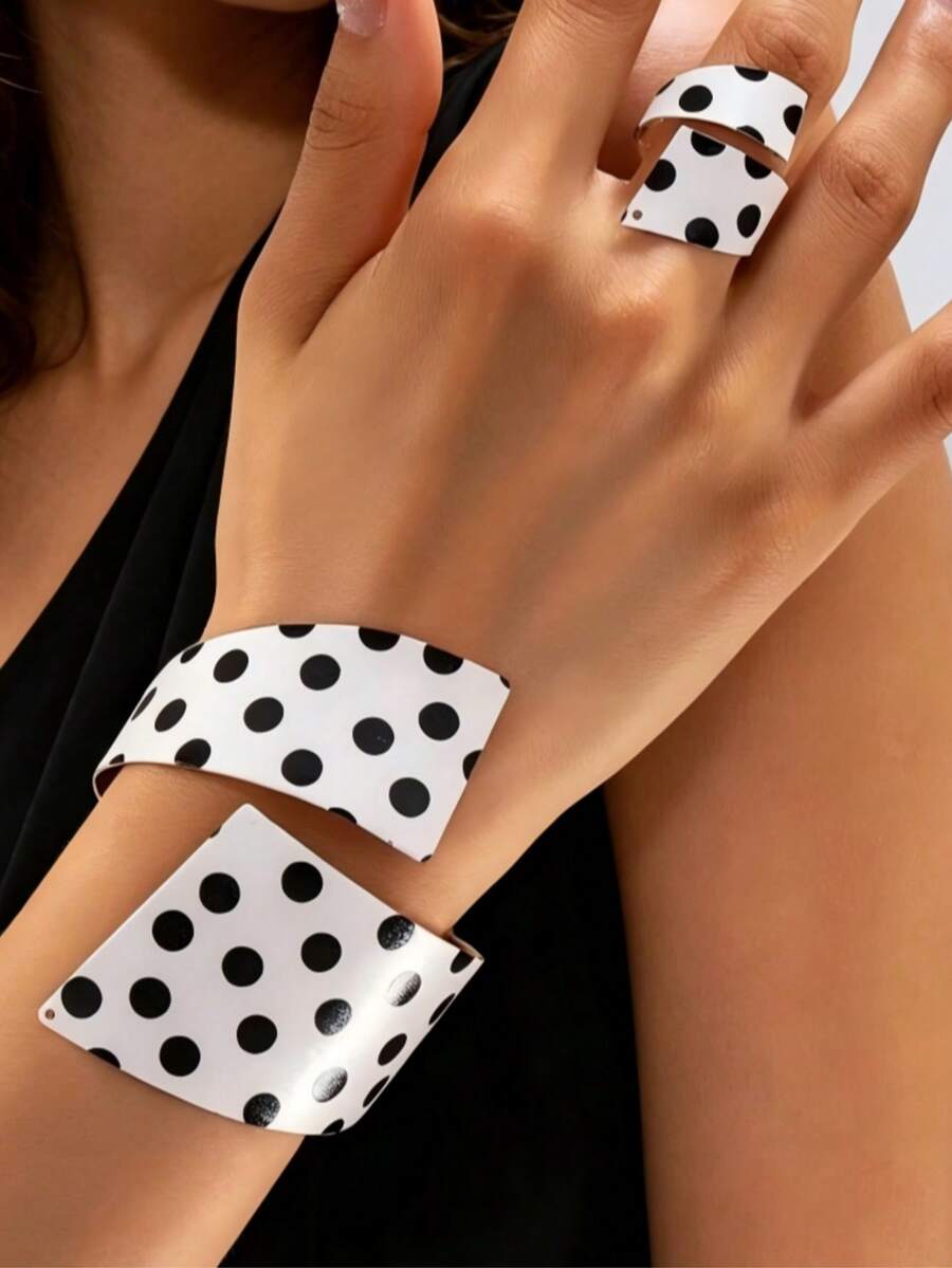 1 Set 2pcs Vintage Black & White Polka Dot Open Cuff Bracelet & Ring Set, Minimalist French Style Wide Metal Niche Bracelet And Ring - Multicolor - View 1